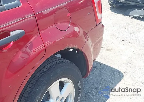 2012 Ford Escape Xlt z USA, uszkodzony, nr VIN 1FMCU9DG2CKC22752